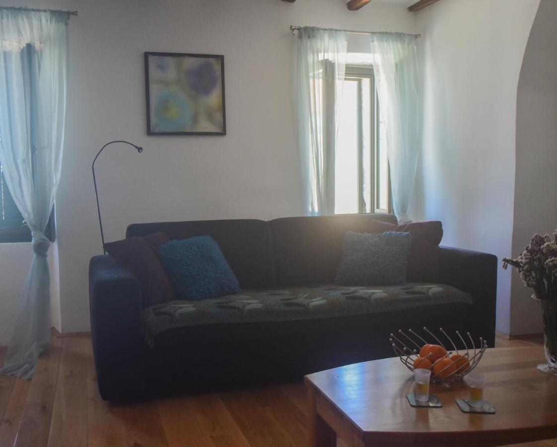 Apartment Sea View Rovinj Bagian luar foto