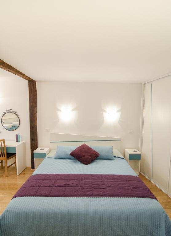 Apartment Sea View Rovinj Bagian luar foto
